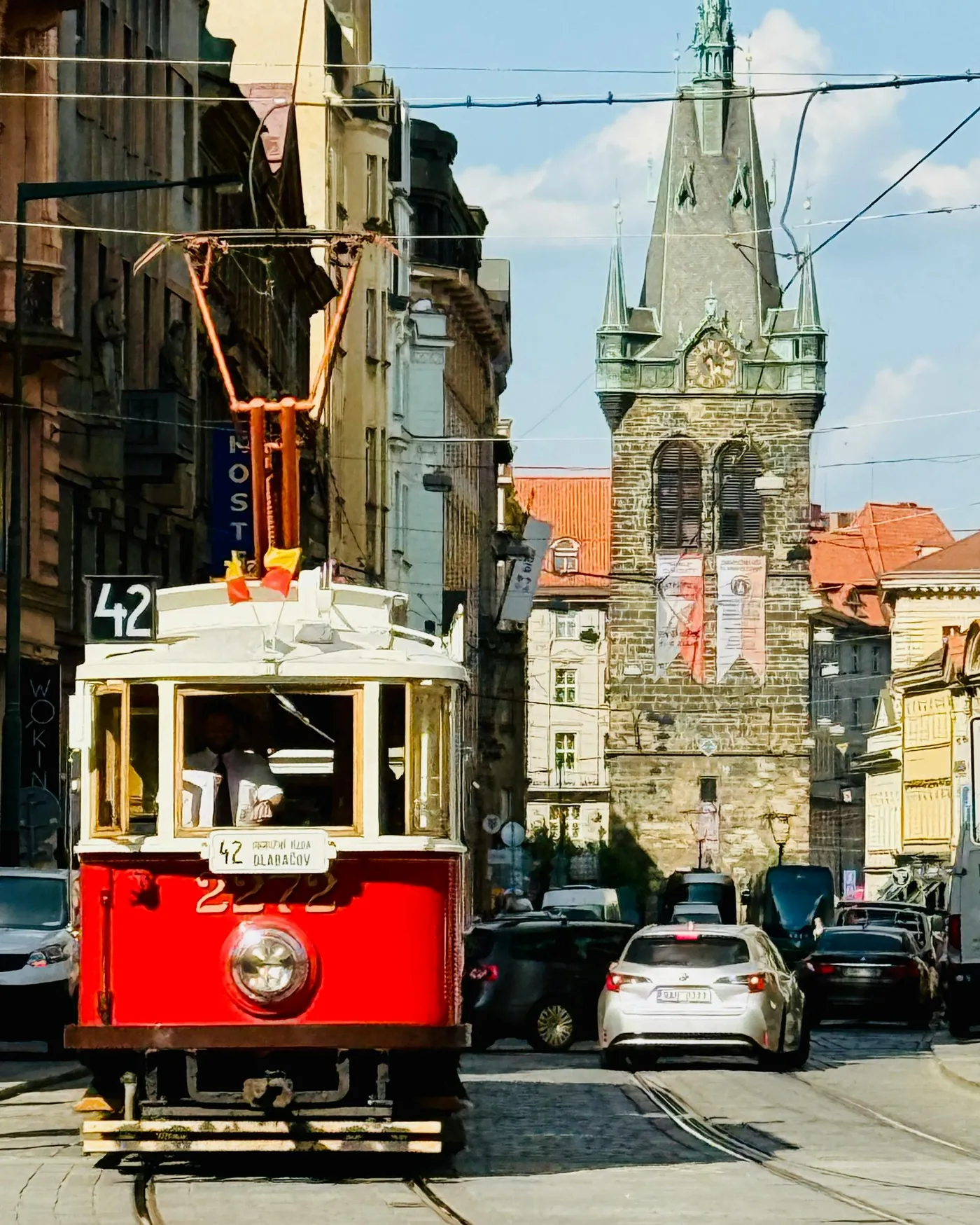 Tram 42 passing the Henry Bell Tower